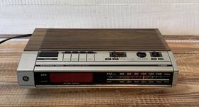 4664b Ge Vintage General Electric Digital Am/fm Radio Alarm Clock Woodgrain 4634 Retro