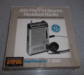 7-1650 Ge Vintage General Electric Am/fm Stereo Radio With Headphones Works In Box