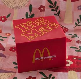 7-2789 Ge Vintage 1970s Mcdonalds Big Mac Am Radio Tested And Working / Box Manual