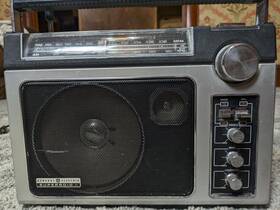7-2885b Ge Vintage General Electric Superadio Ii Am/fm Radio Model Works Great