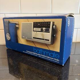 Ge 7-4304wh New Vtg General Electric 7-4204 Bathmate Fm/am Bathroom Radio Clock Open Box