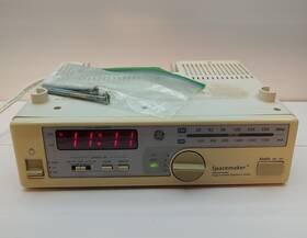Ge 7-4323a Spacemaker Under Cabinet Clock Radio Am/fm 7-4232a Vintage Tested