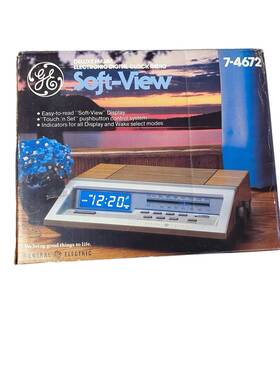 7-4672 Ge General Electric Am/fm Radio And Alarm Clock Nib