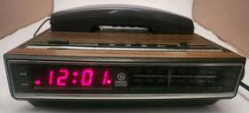 7-4710a Ge Vintage General Electric Model 7-4710a. Am/fm Clock Radio Phone Combo. Works