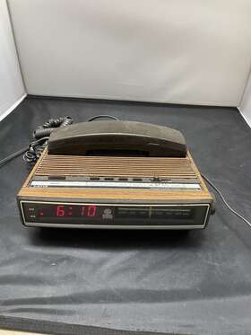 7-4710b Ge General Electric Model No. Clock/radio/phone Combo
