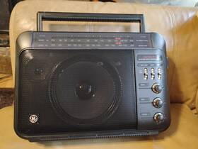 7-2880b Ge 72287b Vintage General Electric Superadio Am/fm Long Range Model Ac/dc Read