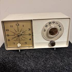 Ge C-403 General Electric Model C403 Vintage 1960s Clock Radio As Is Untested