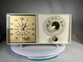 C-403w Ge C-403h Vintage General Electric 1960 S Alarm Clock Am Radio White -c-403w Tested