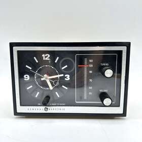 C2425 Ge Vintage 1970s General Electric Compact Style Clock Mw Radio Tested And Works