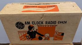 C4424 Ge Vintage 1970s General Electric Am Clock Radio New In Box