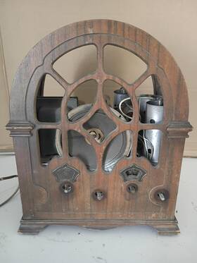Ge-k52 Ge Vintage General Electric Tube Radio For Display Or Repair