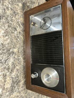 Gec1456a Ge Ge1456a General Electric Vtg Walnut Solid State Radio Alarm Clock