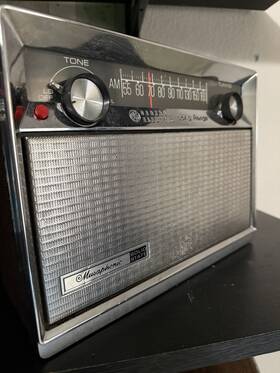 P-784a Ge Vintage General Electric Long Range Musaphonic Solid State Am Radio P-784a Ge Vintage General Electric Long Range Musaphonic Solid State Am Radio