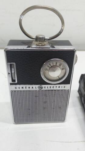 P-851c Ge P-850c/p-815c Portable Model P-850c / Transistor Radio