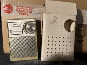 P1704a Ge Vintage General Electric 10 Transistor Radio Model Please Read