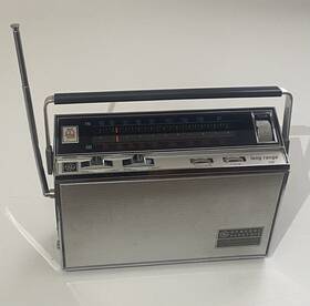 P1920a Ge Vintage General Electric Portable Fm/am Long Range Radio Tested Works