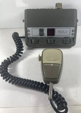 Pl19d423590g Ge Vintage Delta-s Synthesized Control Head And Microphone - For Display