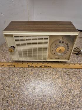T-199d Ge General Electric Vintage Radio