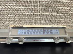 T-210a Ge General Electric Vintage Tube Radio Musaphonic In Working Condition