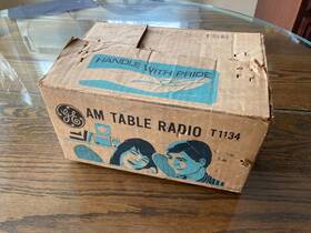 T1134 Ge T113 Am Table Radio Vintage