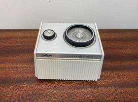 T-1171a Ge T1171a Vintage Mid Century General Electric Am Radio Micro Electronic Untested