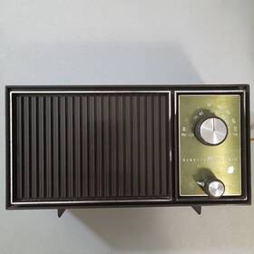 T2215a Ge Vintage General Electric Am Fm Radio Model Solid State Brown Retro