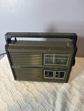 3-5414a General Electric Four Band Radio Fm Am Air Ps Hi Squelch Control