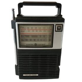 7-2882a General Electric Vintage Am/fm Tv Sound Portable Radio With Handle - Two
