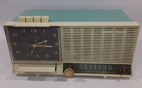 C-451a General Electric Vintage Ge Mcm Turquoise Teal Tube Radio Alarm Clock 1950s