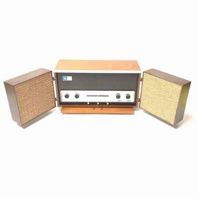 T-1005a General Electric Vintage Mid Century Walnut Teakwood Radio
