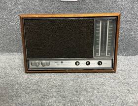 T2270b General Electric Am/fm Solid State Dual Speaker Radio 120v 10w 50hz