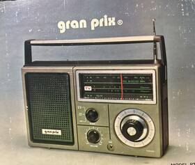Ptv-79 Gran Prix Vintage Multi Band Fm/am/tv1/tv2/wb Portabke Radio