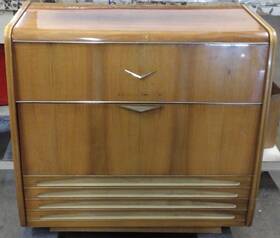 Grundig 7028 Vintage Majestic Console Radio Model