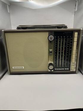 Tr-16 Grundig Portable Transworld Radio Parts Sale Looks Very Promising As Is