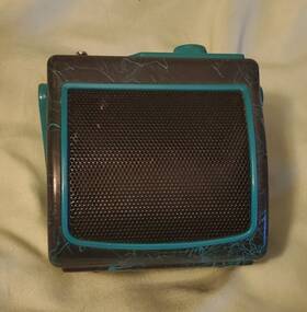 Gtx Grand Prix A224s Vintage 1980s Gran Am/fm Radio Green Model Tested Works Well