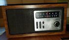H-422p Zenith Vintage Radio Model Works Great