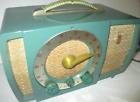 H724 Zenith Original Vintage Turquoise Model Am Fm Tube Radio