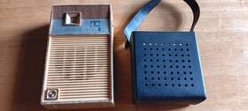 P-2108 Itc Pocket Am Radio Model 1963 Estate Sale Find Powers On Selling As-is