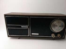 Jbh-11 Jb Hunter Vintage Solid State Radio Mid Century Tested