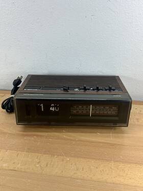 680-3756 Jcpenney 680-3745 Vtg Flip-clock Alarm Clock Am/fm Retro Radio Mod Orange Light