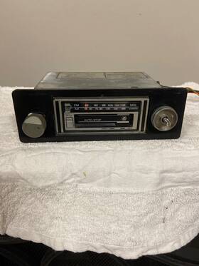 Js-9351 Jet Sound Vintage Am/fm Indash Stereo Cassette Made In Japan Untested