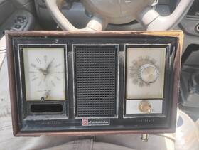 Rt-50c Juliette Solid State Vintage Clock Radio Rt 50c Collectible