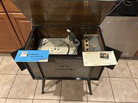 1225u Jvc Vintage Demonico International Consolette Stereo Phonograph Radio Rarevideo 1225u Jvc Vintage Demonico International Consolette Stereo Phonograph Radio Rarevideo