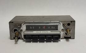 Kr-1110 Kraco Vintage Am Push Button Radio Solid State Tuner Parts Repair Only