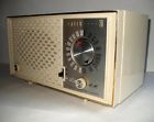 L723 Zenith Model Am-fm Tube