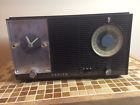 L727 Zenith Vintage Clock Radio L727 Zenith Vintage Clock Radio