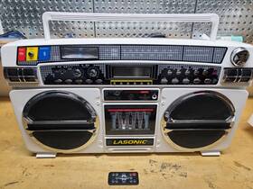 I-931btq Lasonic I-931bt White Retro Bluetooth Boombox Uses Usb And Sd Card Formats Read I-931btq Lasonic I-931bt White Retro Bluetooth Boombox Uses Usb And Sd Card Formats Read