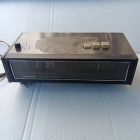 Ij61g-131a Lloyds 1j61g-131a Vintage Am Fm Radio Alarm Flip Clock Model Powers On