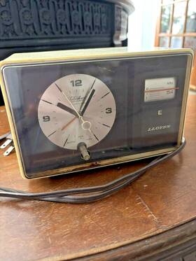 Jj-760 Lloyds 7760 Clock Radio Vintage Telechron Movement Model Series # 226a Jj-760 Lloyds 7760 Clock Radio Vintage Telechron Movement Model Series # 226a