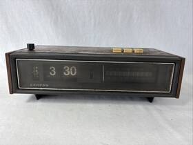 Ij61g-118a Lloyds Vintage Flip Alarm Clock Radio Am Fm Model For Parts